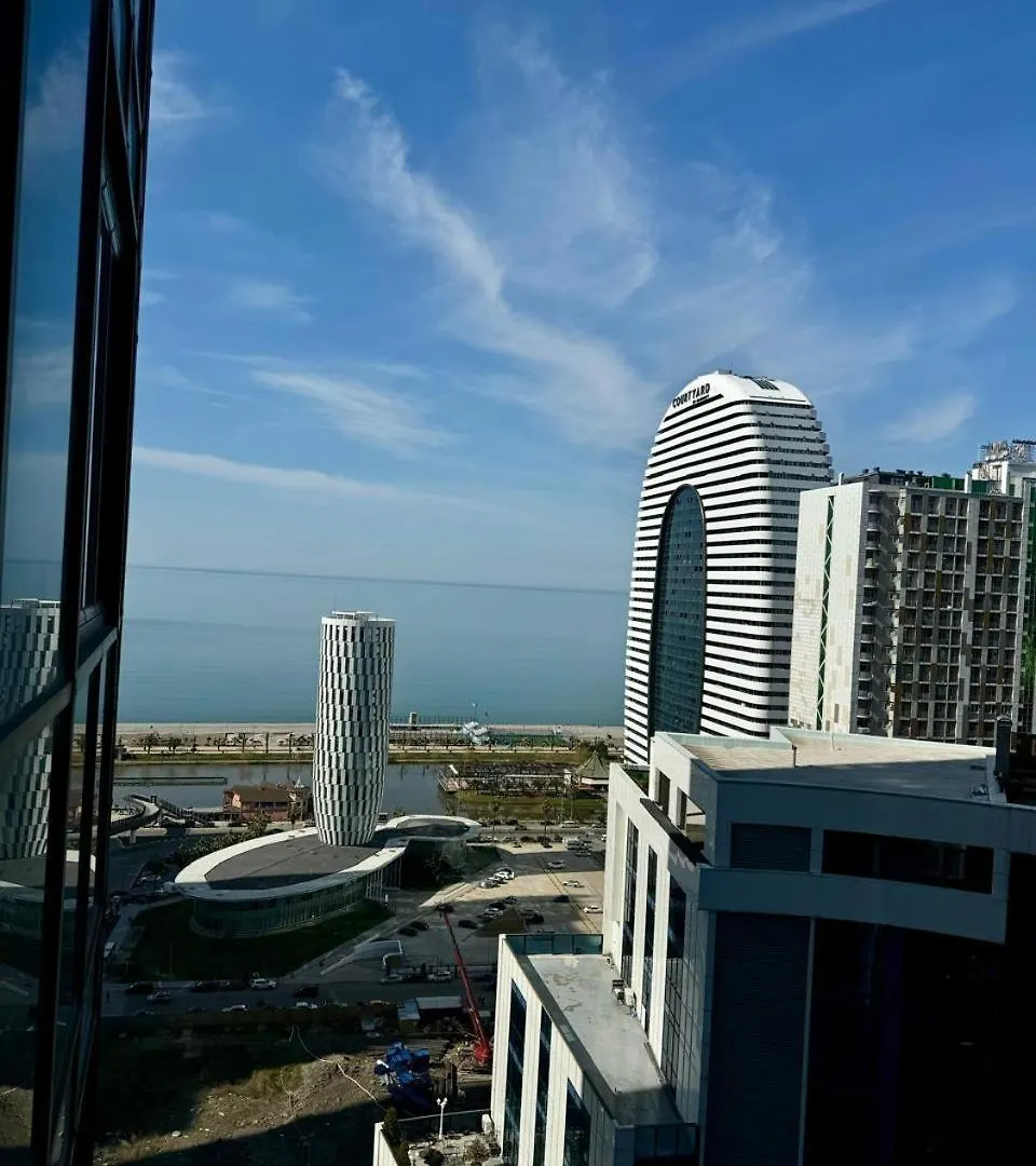 Dar Tower Beachfront Panorama Apartment Batumi