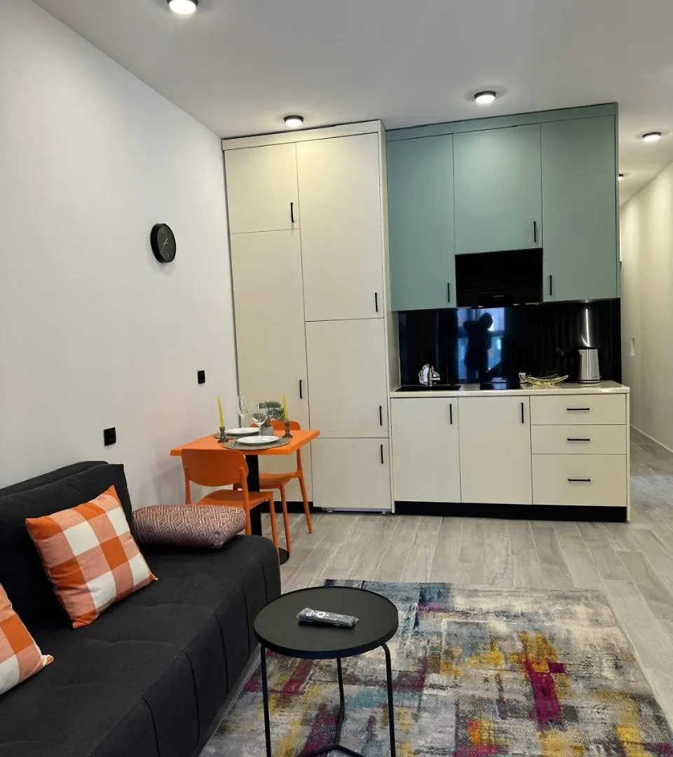 Dar Tower Beachfront Panorama Apartment Batumi